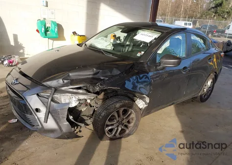 2017 Toyota Yaris Ia z USA, uszkodzony, nr VIN 3MYDLBYVXHY183088